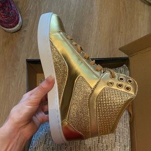 Pastry gold sneakers size 8